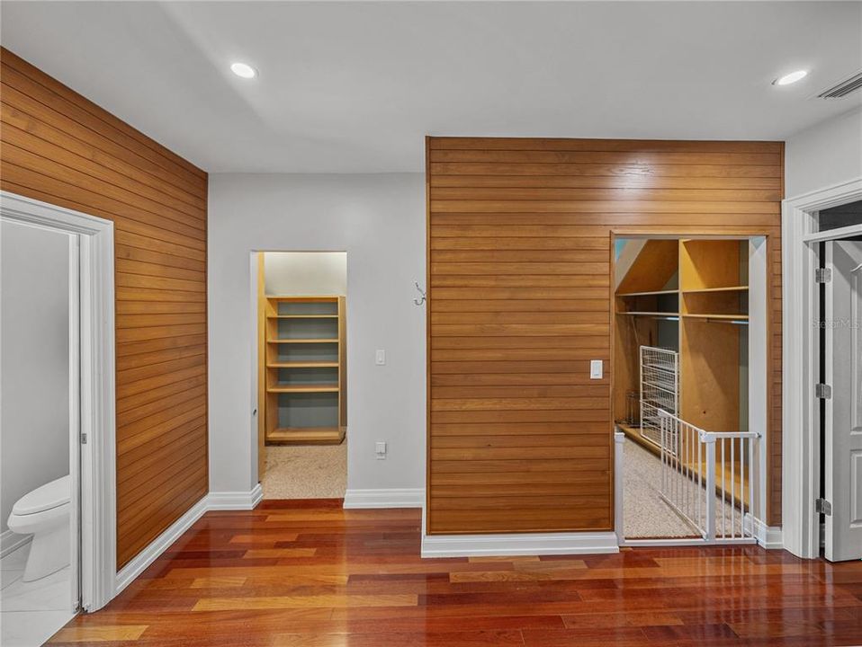 待售: $1,775,000 (4 贝兹, 3 浴室, 4025 平方英尺)