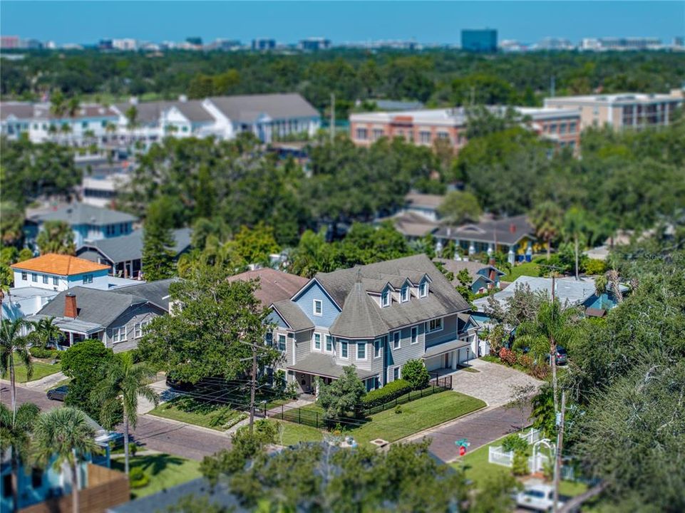 待售: $1,775,000 (4 贝兹, 3 浴室, 4025 平方英尺)