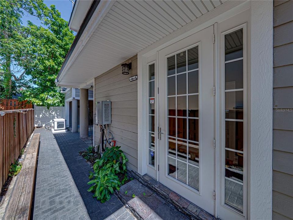 待售: $1,775,000 (4 贝兹, 3 浴室, 4025 平方英尺)