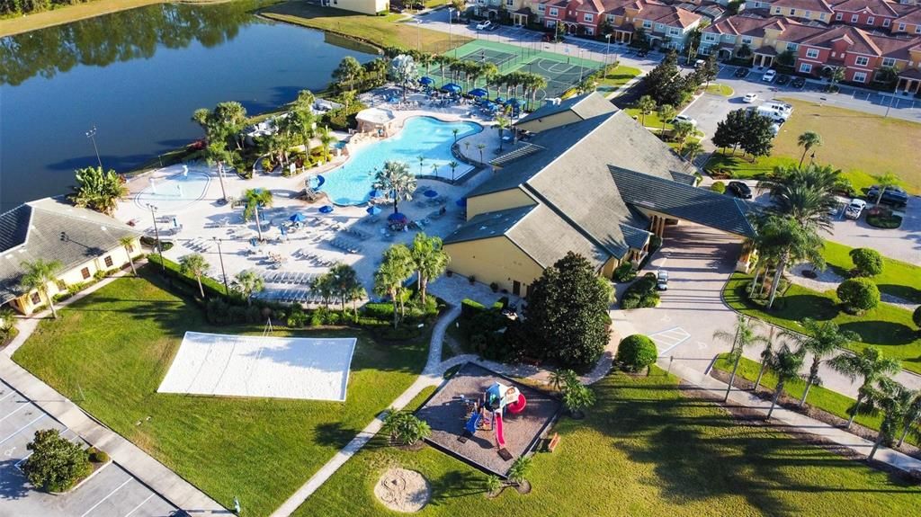 待售: $502,000 (5 贝兹, 5 浴室, 3015 平方英尺)