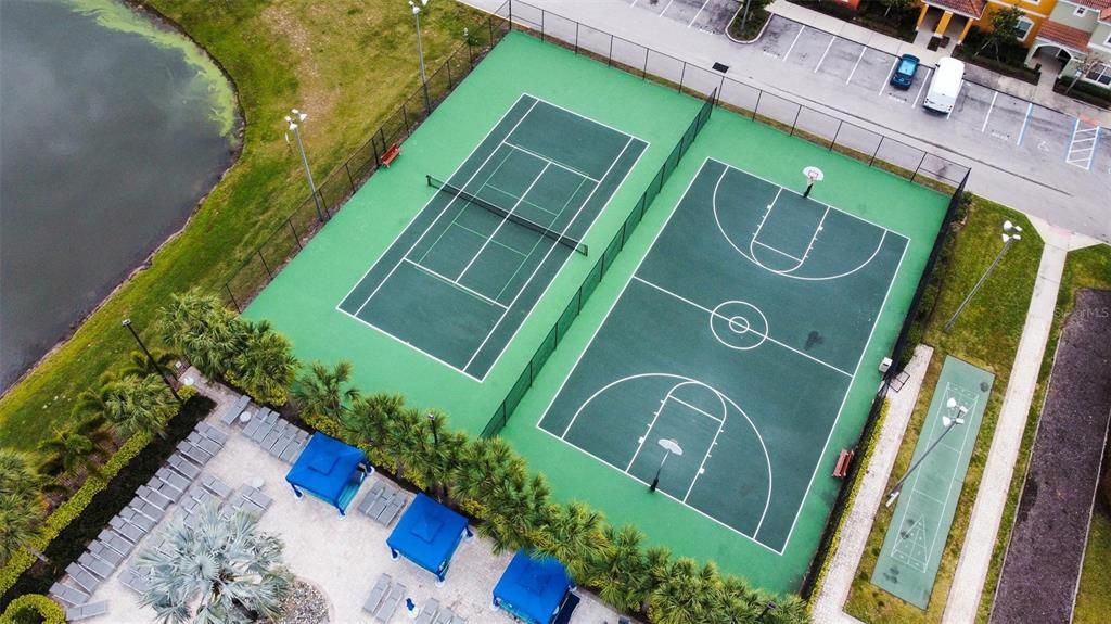 待售: $502,000 (5 贝兹, 5 浴室, 3015 平方英尺)