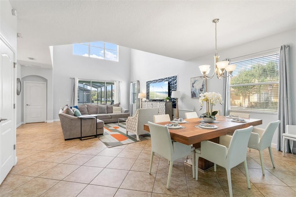 待售: $502,000 (5 贝兹, 5 浴室, 3015 平方英尺)