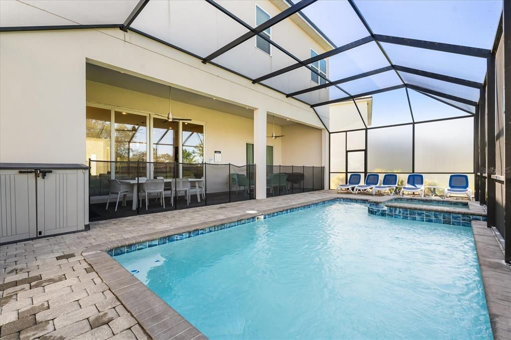 En Venta: $800,000 (6 camas, 4 baños, 3784 Pies cuadrados)