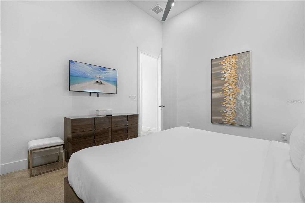 En Venta: $800,000 (6 camas, 4 baños, 3784 Pies cuadrados)