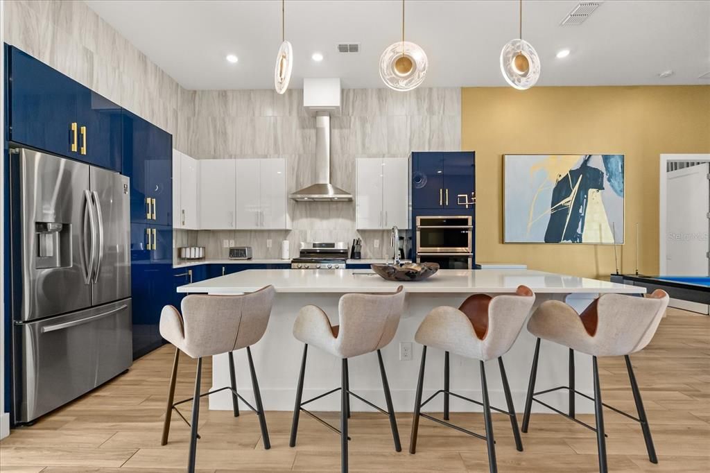 En Venta: $800,000 (6 camas, 4 baños, 3784 Pies cuadrados)