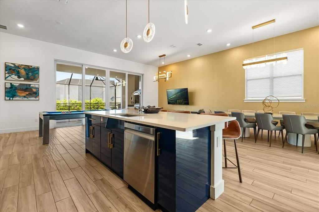 En Venta: $800,000 (6 camas, 4 baños, 3784 Pies cuadrados)