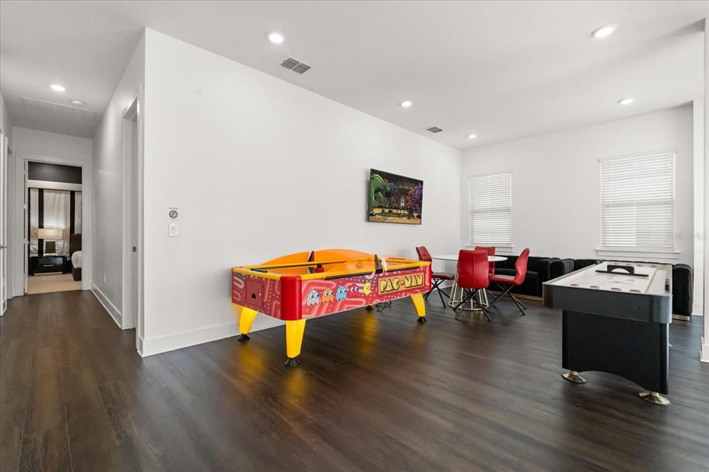 En Venta: $800,000 (6 camas, 4 baños, 3784 Pies cuadrados)