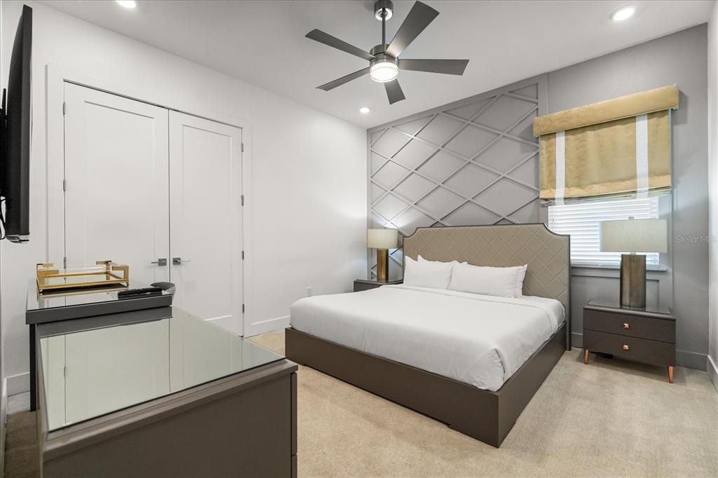 En Venta: $800,000 (6 camas, 4 baños, 3784 Pies cuadrados)