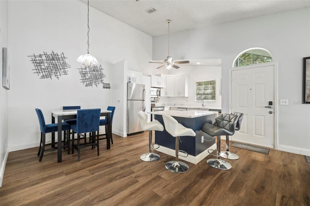 En Venta: $177,900 (2 camas, 2 baños, 1060 Pies cuadrados)