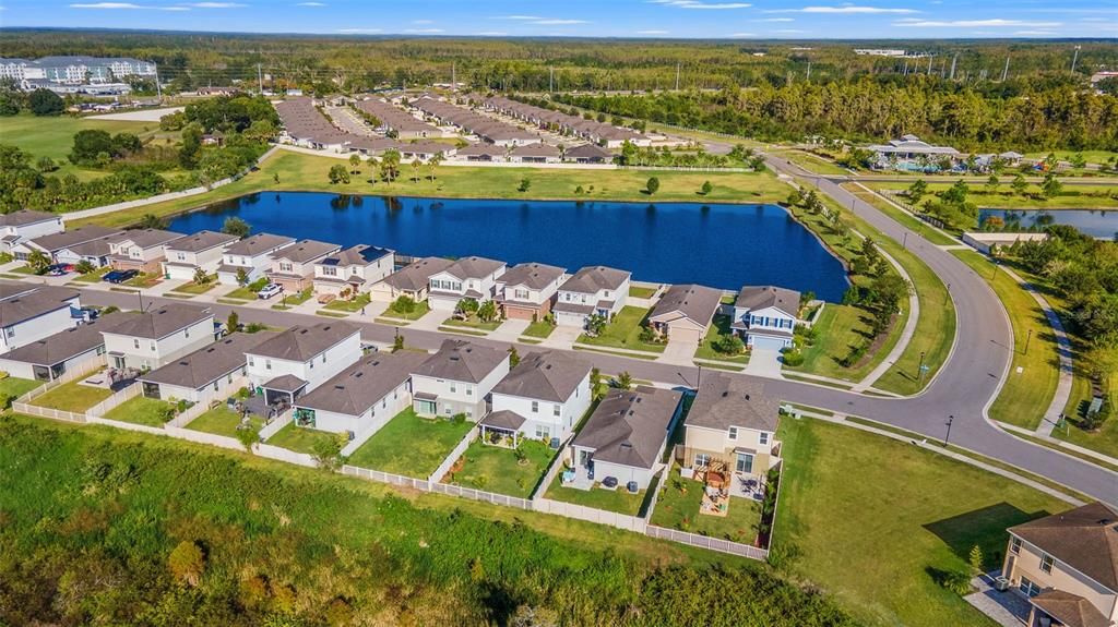 Activo con contrato: $350,000 (3 camas, 2 baños, 1519 Pies cuadrados)