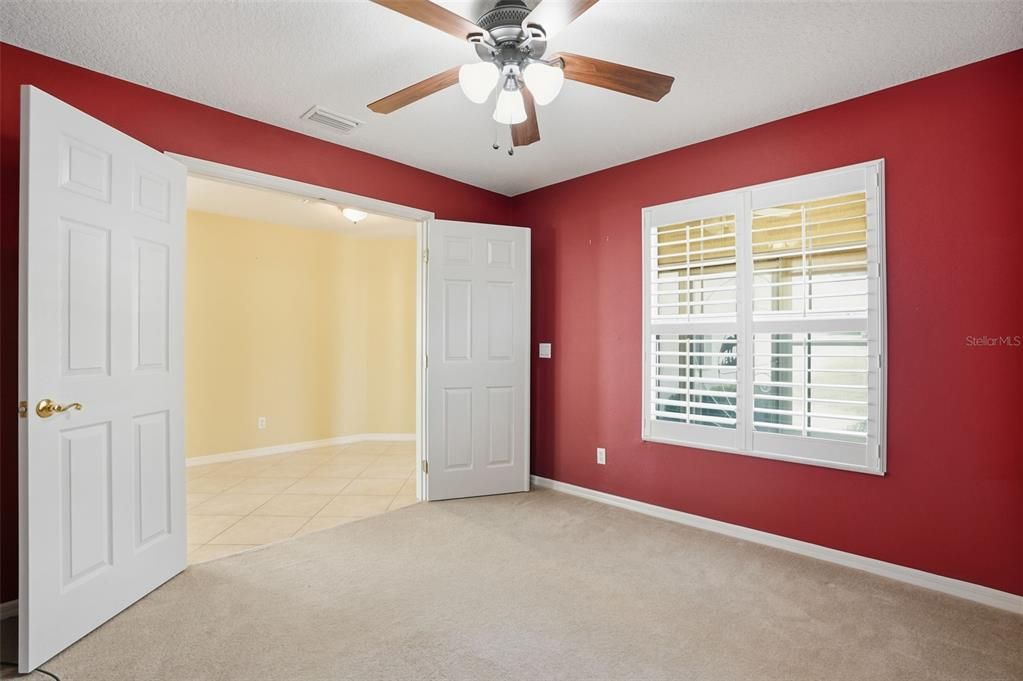 待售: $279,900 (2 贝兹, 2 浴室, 1821 平方英尺)