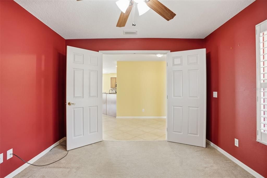 待售: $279,900 (2 贝兹, 2 浴室, 1821 平方英尺)