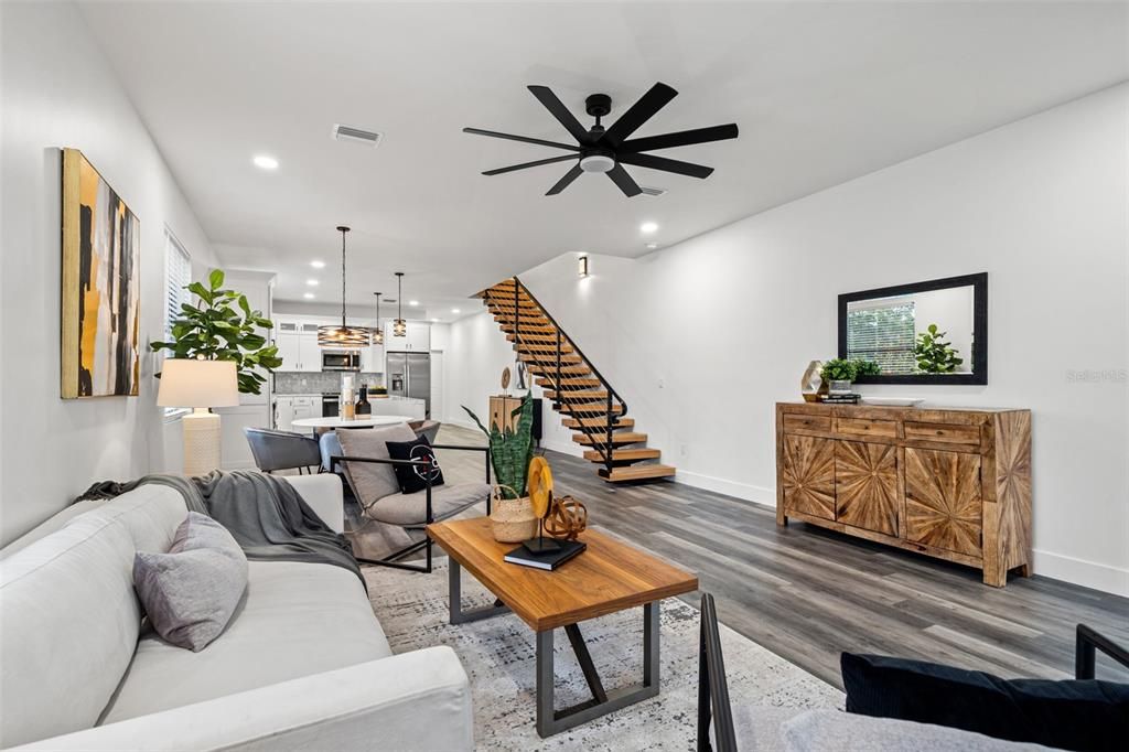 For Sale: $599,999 (3 beds, 2 baths, 2351 Square Feet)