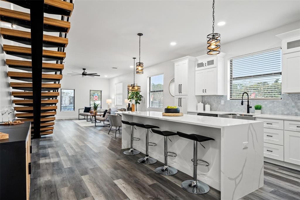 For Sale: $599,999 (3 beds, 2 baths, 2351 Square Feet)