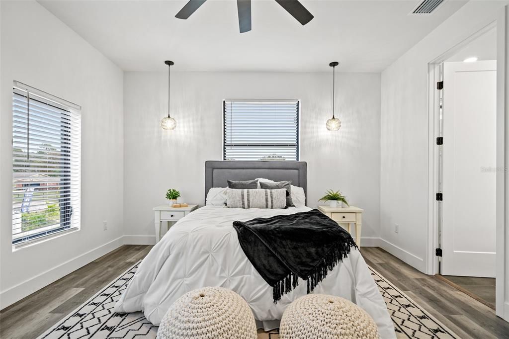 For Sale: $599,999 (3 beds, 2 baths, 2351 Square Feet)