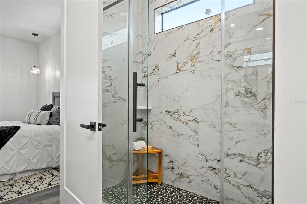 For Sale: $599,999 (3 beds, 2 baths, 2351 Square Feet)