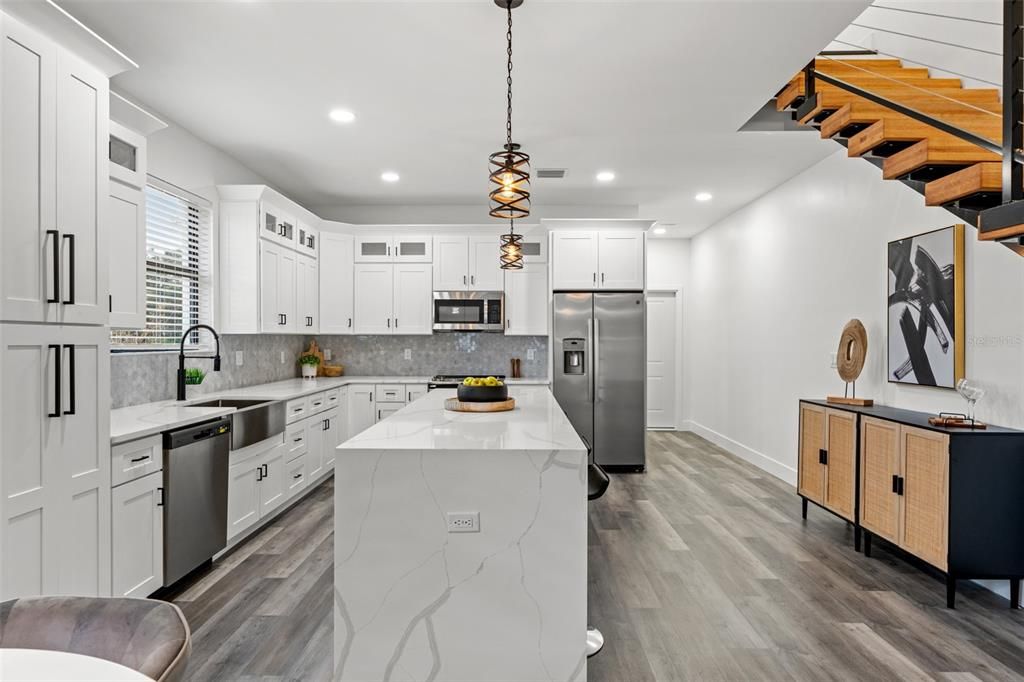 For Sale: $599,999 (3 beds, 2 baths, 2351 Square Feet)