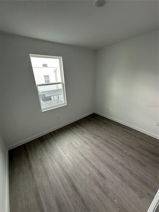 Под контрактом: $419,990 (5 спален, 4 ванн, 2020 Квадратных фут)