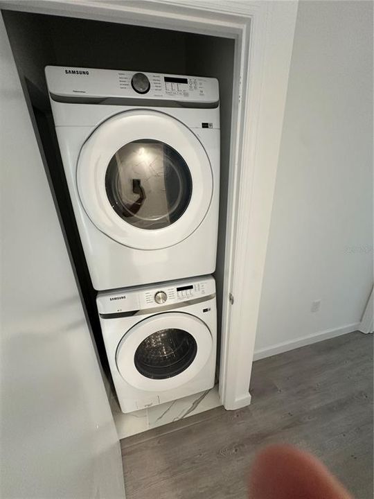 Под контрактом: $419,990 (5 спален, 4 ванн, 2020 Квадратных фут)