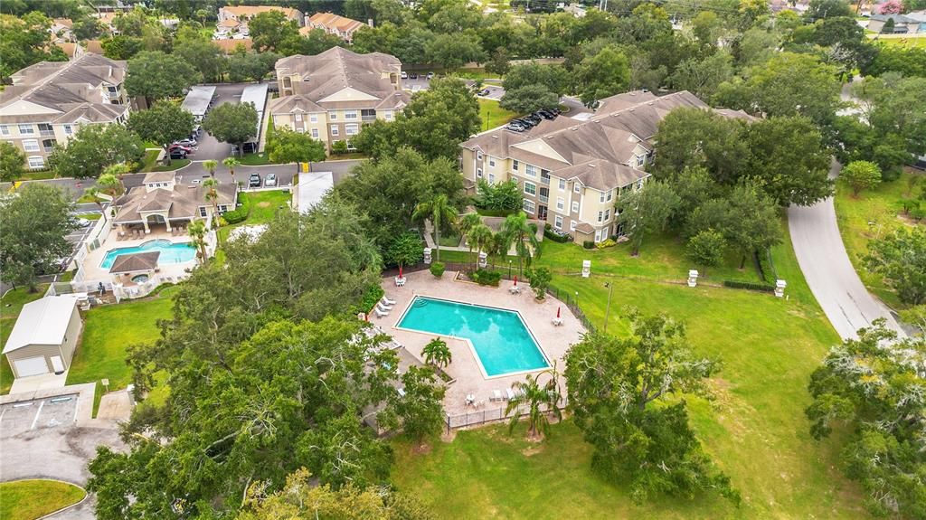 For Sale: $174,900 (2 beds, 2 baths, 1001 Square Feet)