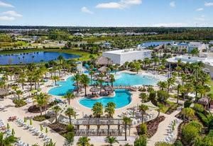 合同活跃: $629,000 (2 贝兹, 2 浴室, 2067 平方英尺)