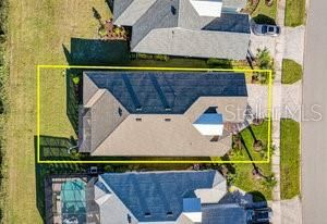 合同活跃: $629,000 (2 贝兹, 2 浴室, 2067 平方英尺)