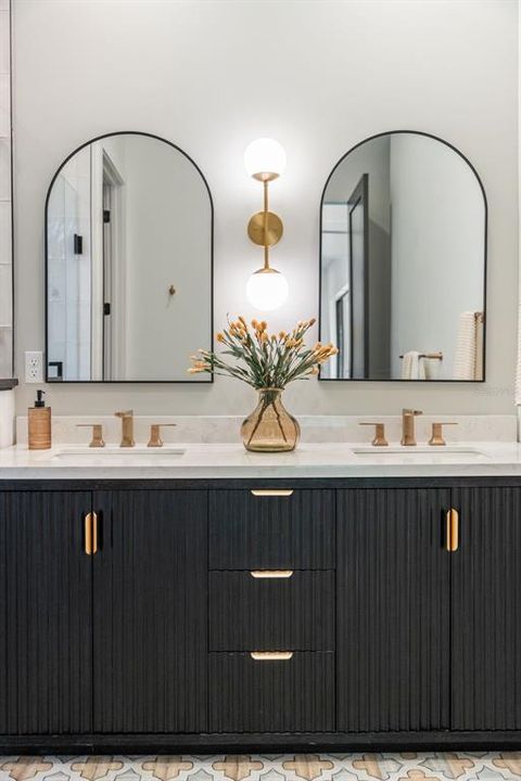 For Sale: $1,395,000 (4 beds, 3 baths, 3034 Square Feet)