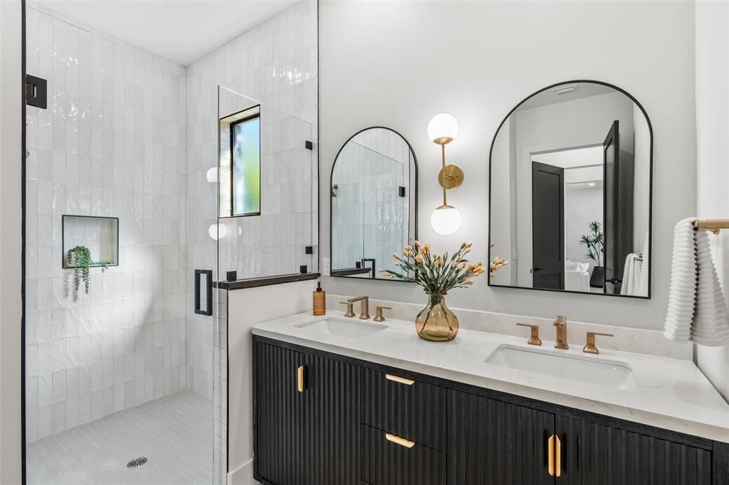 For Sale: $1,395,000 (4 beds, 3 baths, 3034 Square Feet)