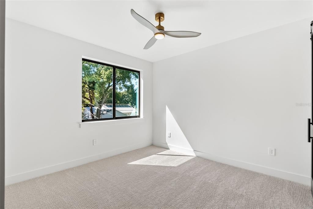 For Sale: $1,395,000 (4 beds, 3 baths, 3034 Square Feet)