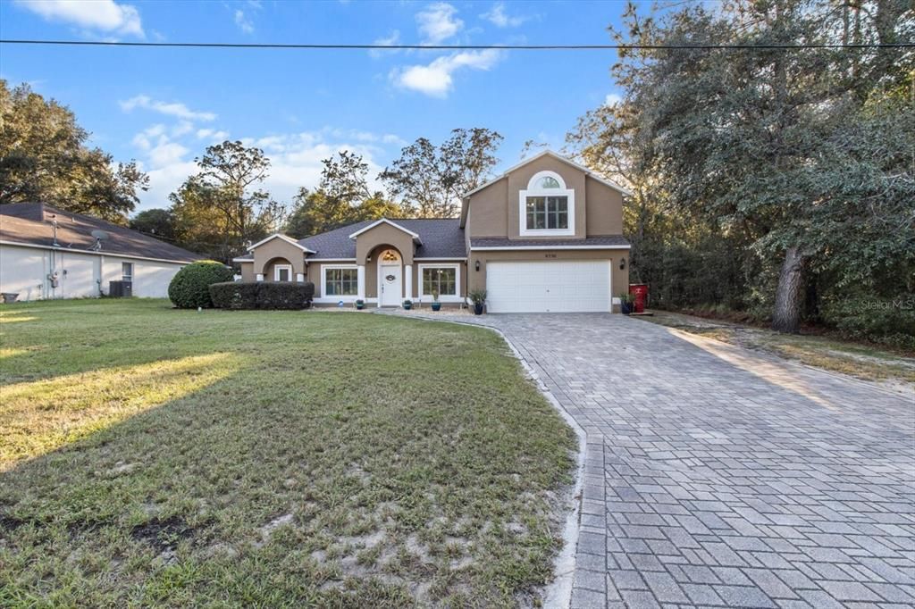 Activo con contrato: $397,000 (5 camas, 3 baños, 2674 Pies cuadrados)