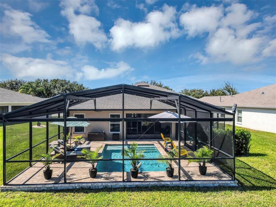 Active With Contract: $436,000 (3 beds, 2 baths, 1728 Square Feet)