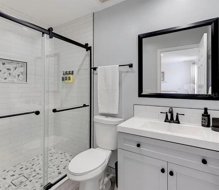 出租: $2,400 (3 贝兹, 2 浴室, 1470 平方英尺)