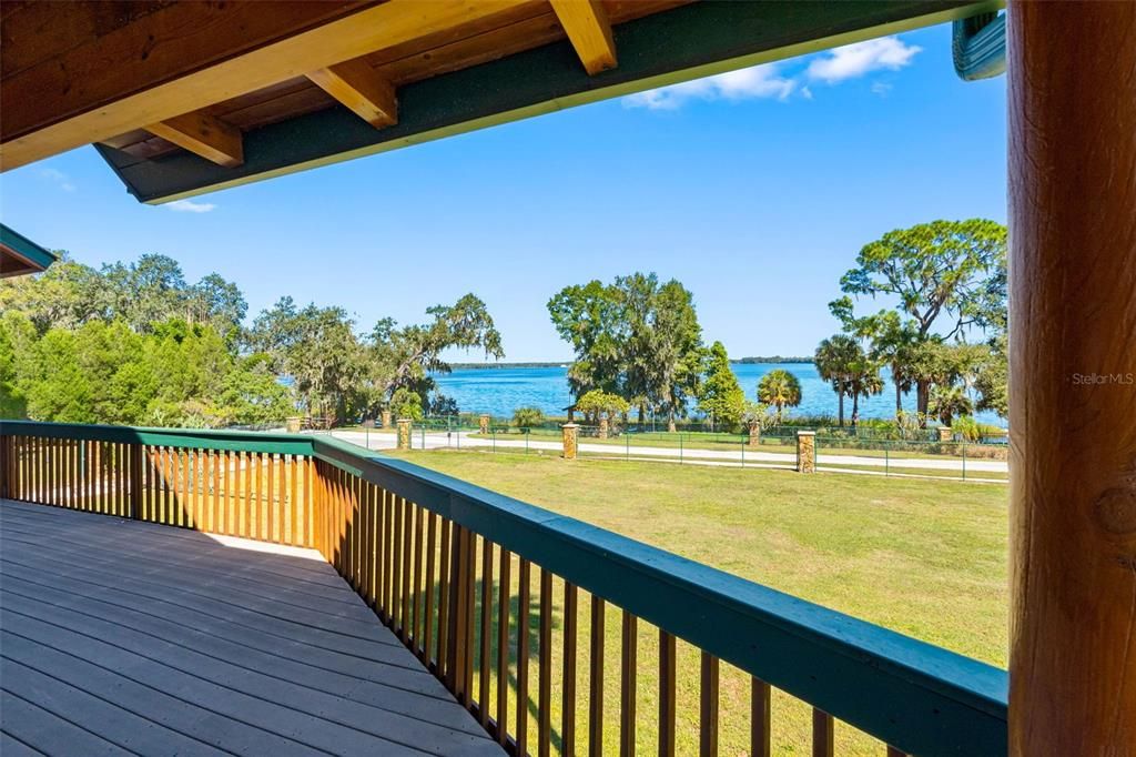 На продажу: $1,990,000 (6 спален, 5 ванн, 4227 Квадратных фут)