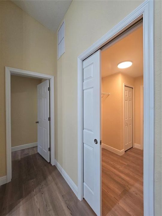 Active With Contract: $255,000 (3 beds, 2 baths, 1380 Square Feet)