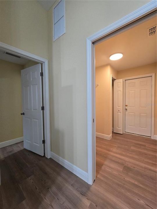 Active With Contract: $255,000 (3 beds, 2 baths, 1380 Square Feet)