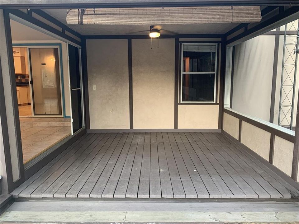 Active With Contract: $244,900 (3 beds, 2 baths, 1296 Square Feet)