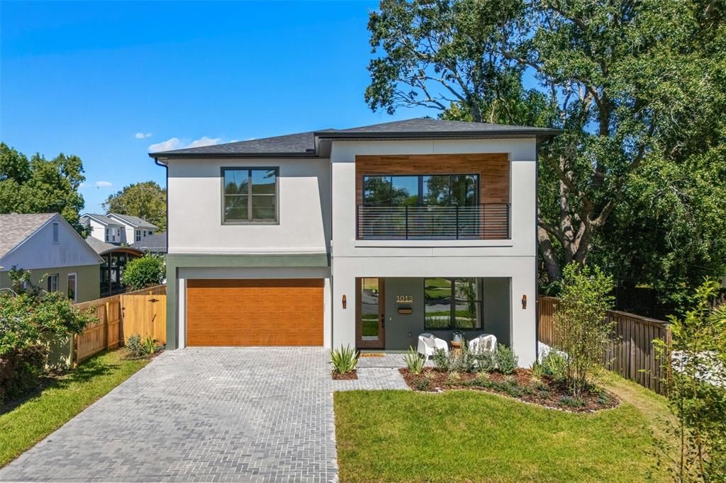 For Sale: $1,395,000 (4 beds, 3 baths, 3034 Square Feet)