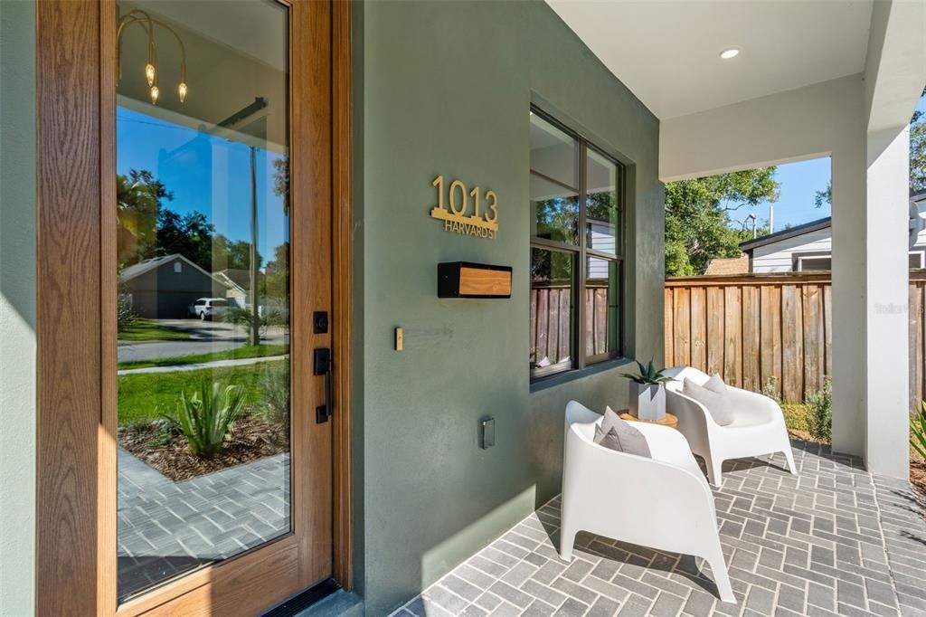 For Sale: $1,395,000 (4 beds, 3 baths, 3034 Square Feet)