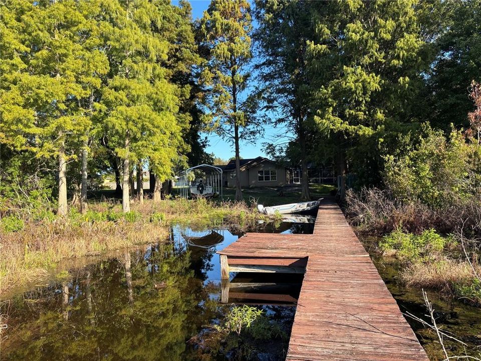 For Sale: $375,000 (3 beds, 3 baths, 1542 Square Feet)