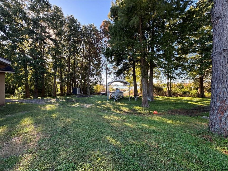 For Sale: $375,000 (3 beds, 3 baths, 1542 Square Feet)