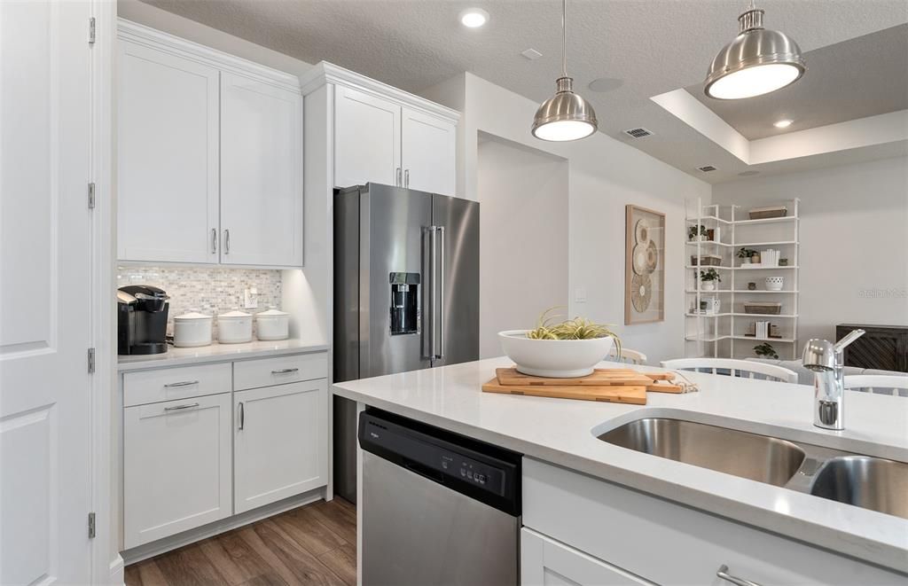 待售: $389,500 (3 贝兹, 2 浴室, 1662 平方英尺)