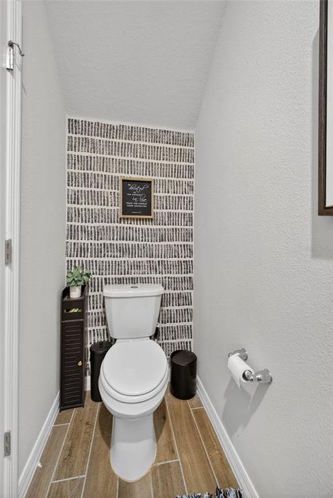 For Sale: $357,495 (3 beds, 2 baths, 1481 Square Feet)