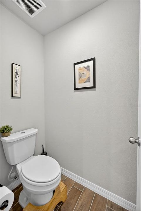 For Sale: $357,495 (3 beds, 2 baths, 1481 Square Feet)