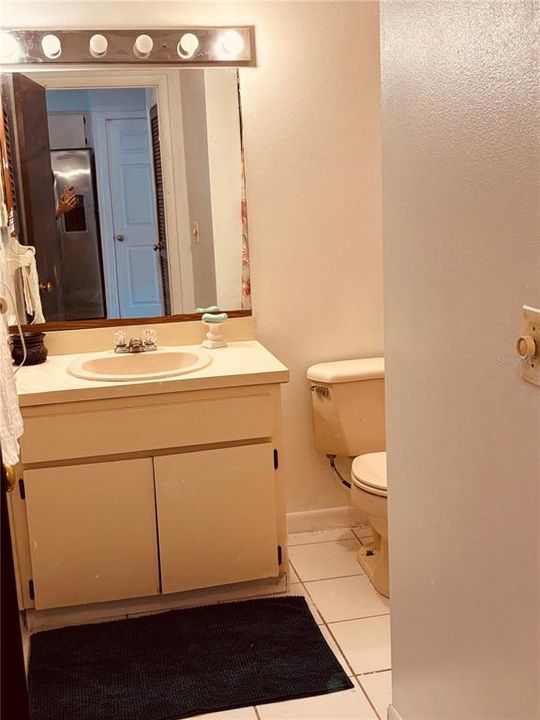 На продажу: $158,000 (2 спален, 2 ванн, 1408 Квадратных фут)