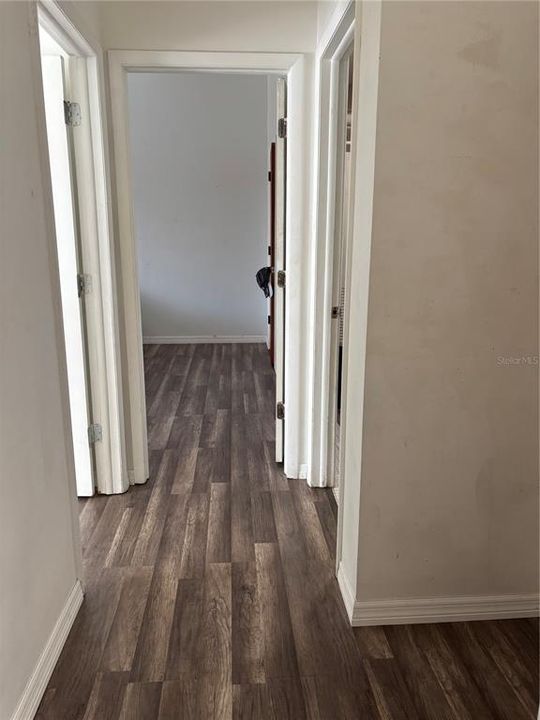 На продажу: $158,000 (2 спален, 2 ванн, 1408 Квадратных фут)