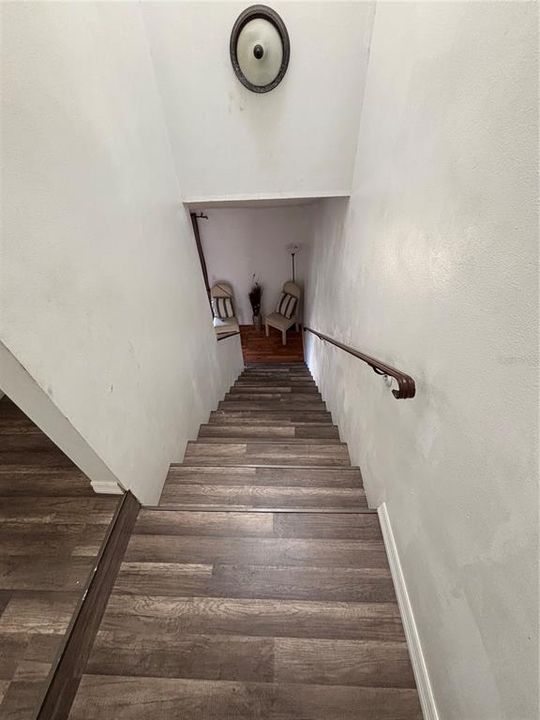 На продажу: $158,000 (2 спален, 2 ванн, 1408 Квадратных фут)