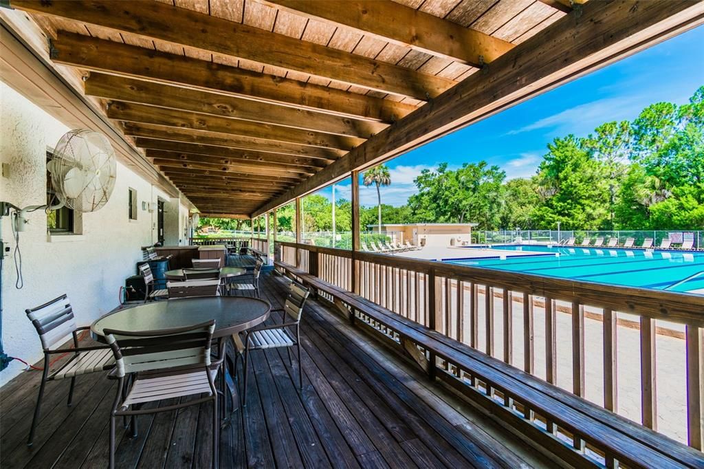 En Venta: $634,000 (4 camas, 2 baños, 1985 Pies cuadrados)