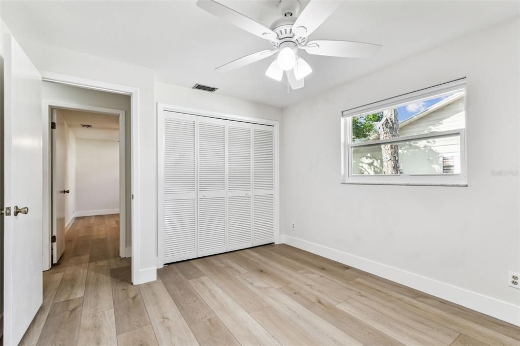 En Venta: $634,000 (4 camas, 2 baños, 1985 Pies cuadrados)