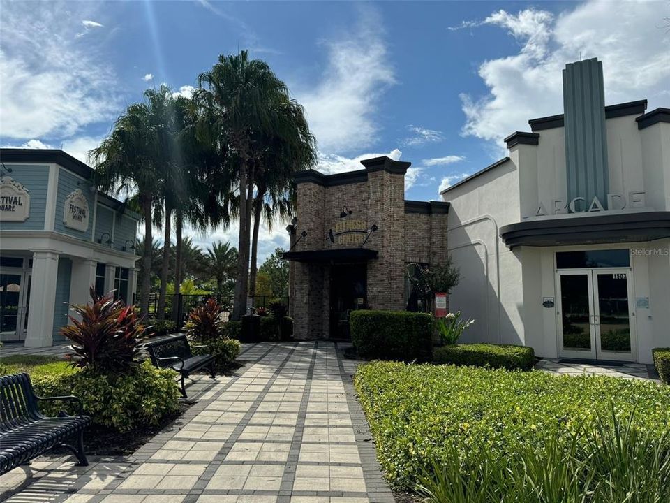 На продажу: $305,000 (3 спален, 2 ванн, 1622 Квадратных фут)