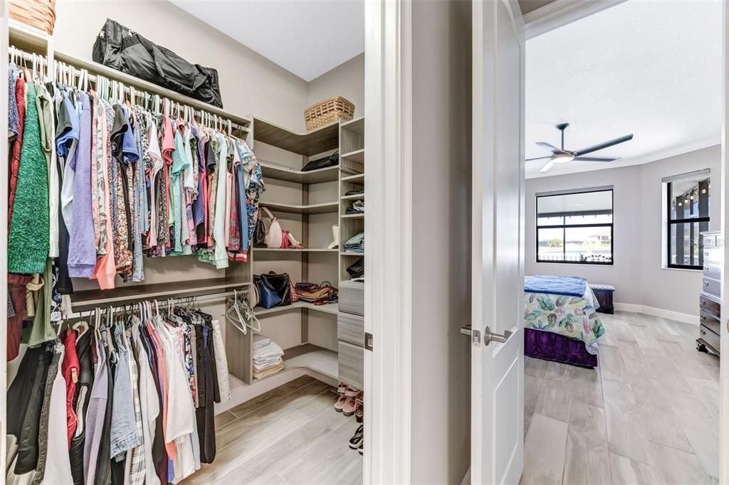 For Sale: $599,000 (4 beds, 5 baths, 3282 Square Feet)